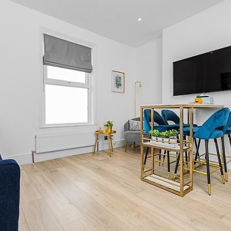 Modern 3 And 2 Bedroom Apartment In Maida Vale London Eksteriør billede
