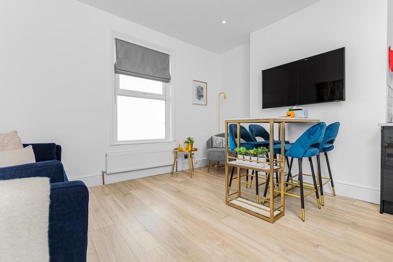 Modern 3 And 2 Bedroom Apartment In Maida Vale London Eksteriør billede