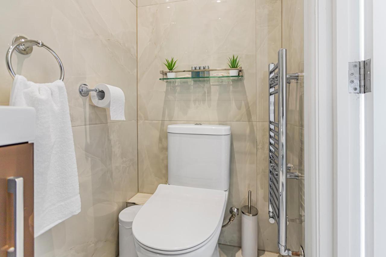 Modern 3 And 2 Bedroom Apartment In Maida Vale London Eksteriør billede